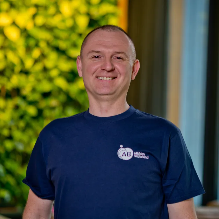 teammember-image